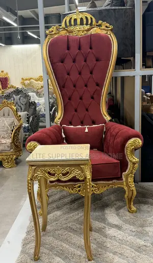 Royal Chair with Table