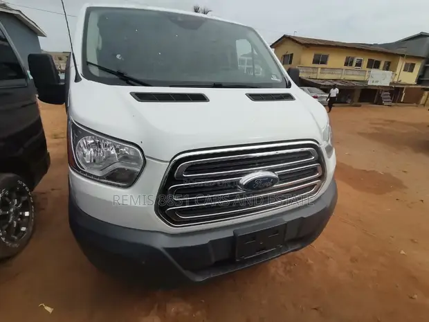 Ford Transit 2018 White - 1