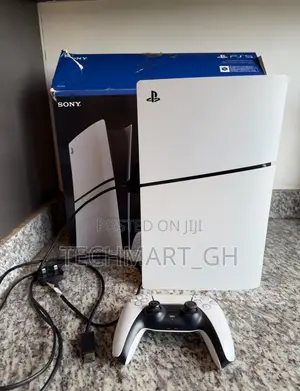 PS5 Slim Standard 1TB