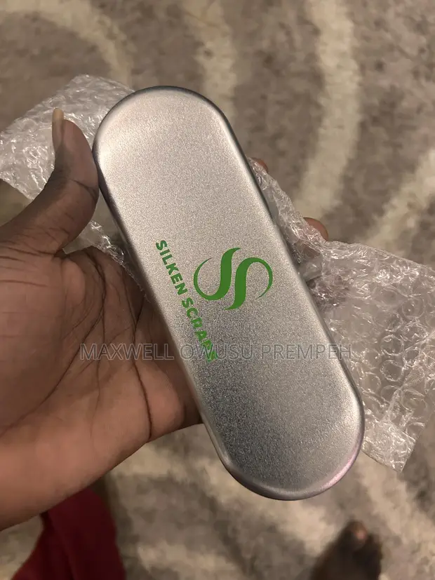 Tongue Scraper for Oral Hygiene - 1