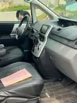 Toyota Voxy V 2WD 7-Seater 2012 Black - 2