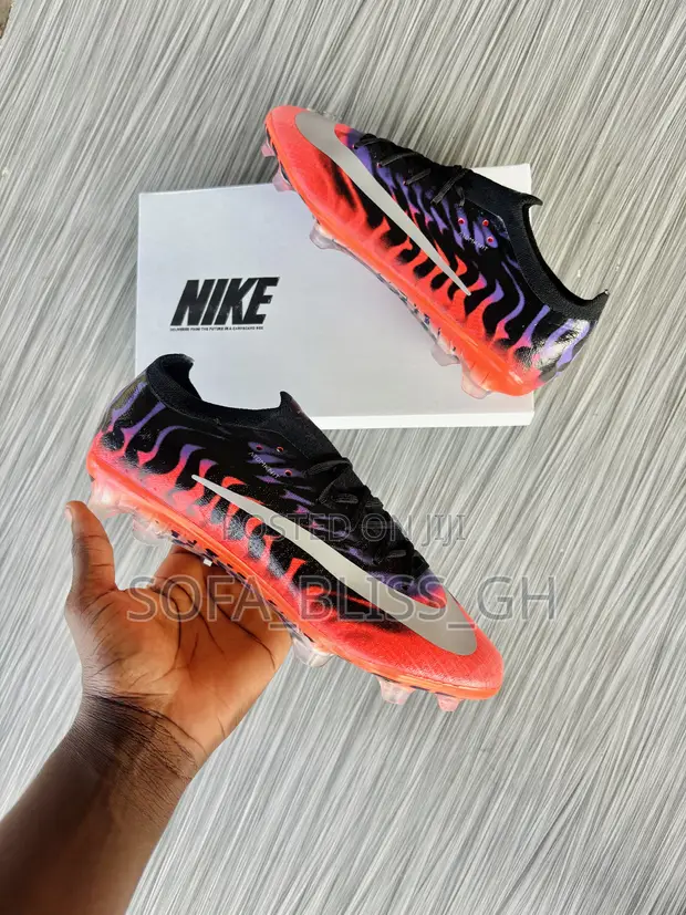 Nike Mercurial Vapor 17 Scorpion Boots - 1