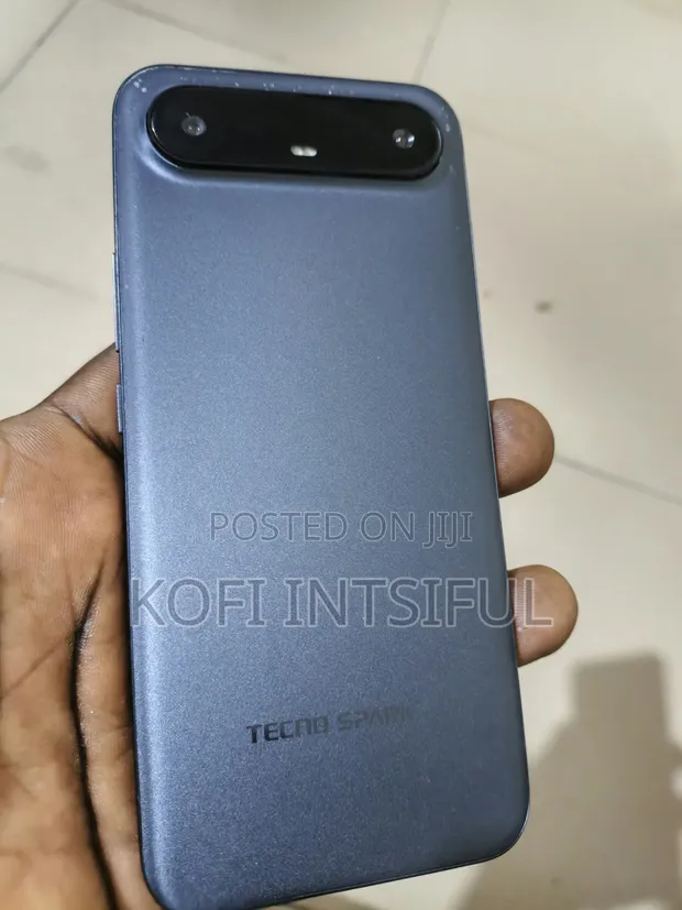 Tecno Spark Slim 256GB Black - 1