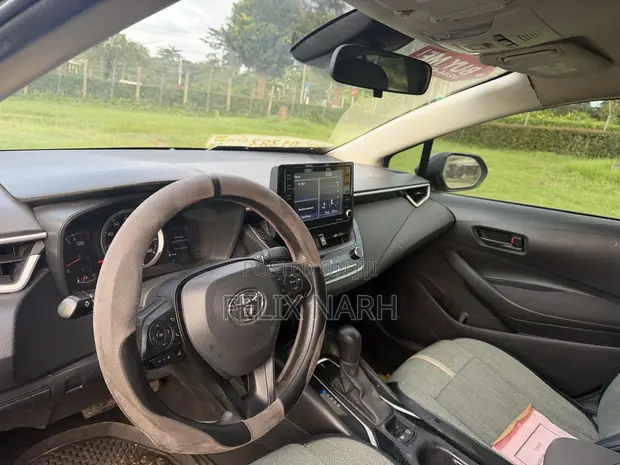 Toyota Corolla LE 2022 Black - 1