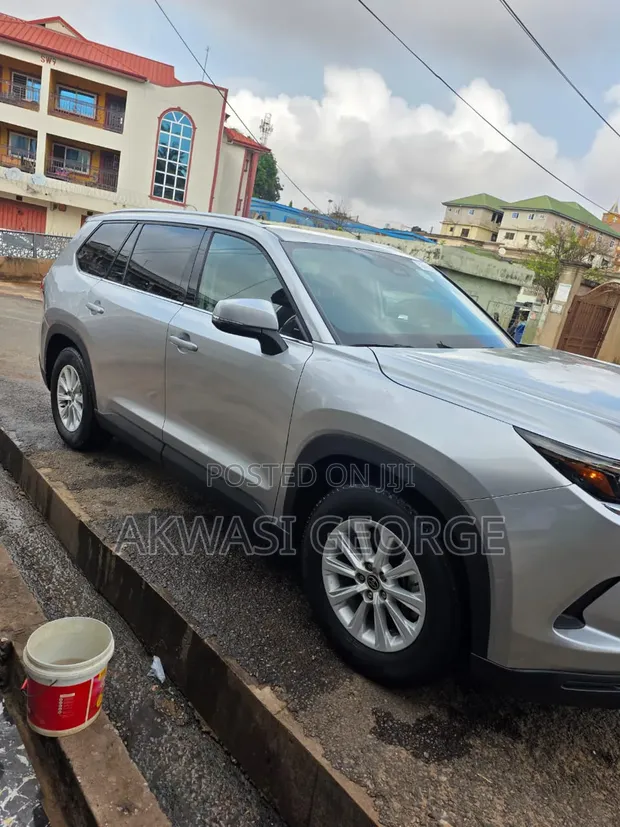 Toyota Grand Highlander XLE 2024 - 1
