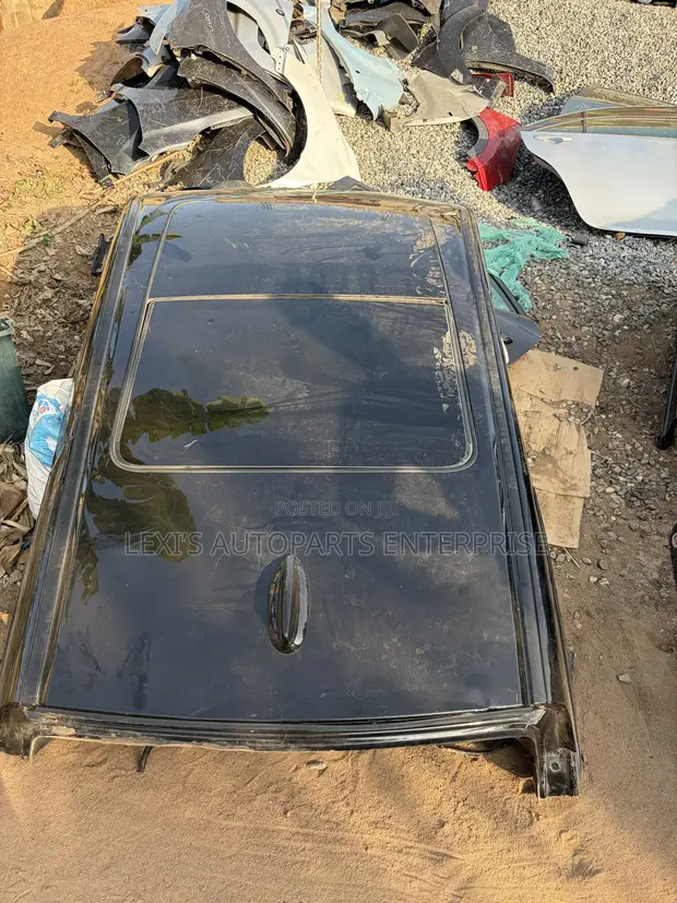 Acura RDX Panoramic Roof/Top Cut (2022-2026) - 1