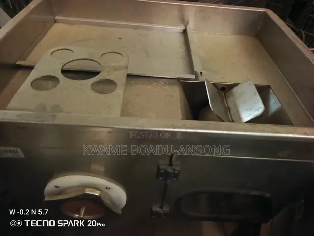 Commercial Meat Mincing Machine - 1