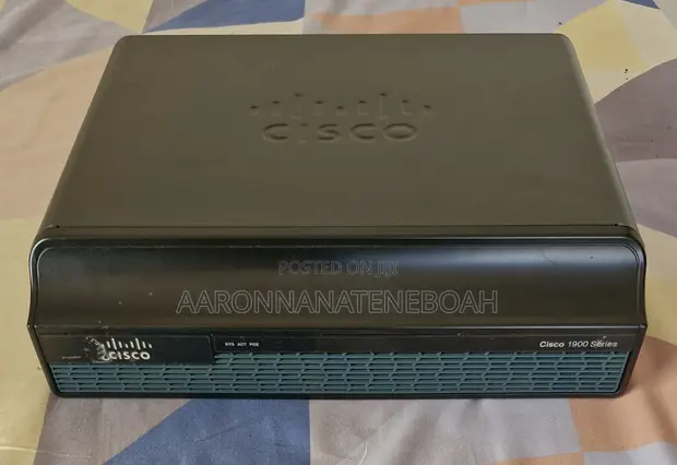 Cisco 1941 Integrated Services Router - 1