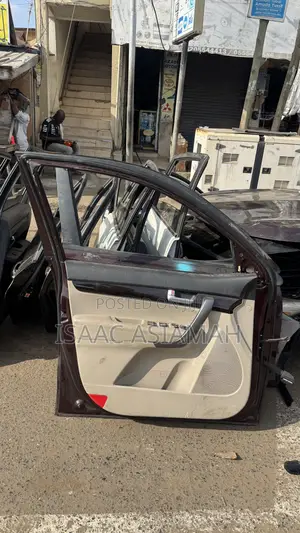Kia Sorento 2010-2015 Front and Back Doors Set