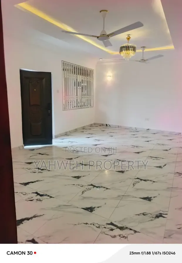 2 Bedroom Apartment for Rent in Spintex Lashibi - 1