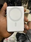 Yiisonger Wireless Power Bank 10,000 mAh - 1