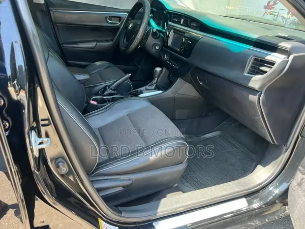Toyota Corolla S 2015 Sedan - 1