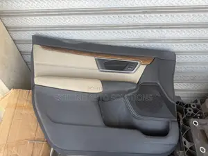 2017-2022 Honda CR-V Front Driver Interior Door Panel Scuffs