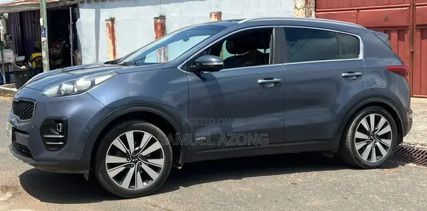2017 Kia Sportage SX AWD SUV - 1