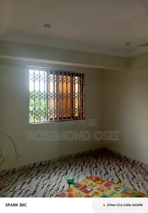 1 Bedroom Apartment for Rent in Madina, Zongo Junction