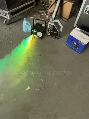 900W Smoke and Bubble Machine with RGB LEDs
