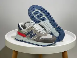 New Balance Sneakers - GHS 530
