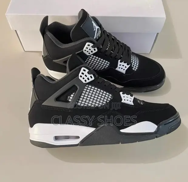 Jordan 4 Retro Sneakers - 1
