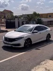 Honda Civic Touring Sedan 2018 White - 1