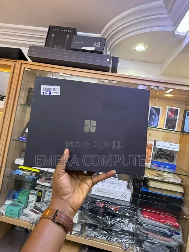 Microsoft Surface Pro 11th Edition Copilot+ PC 16GB RAM 1TB SSD - 1