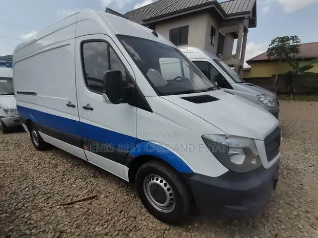 Mercedes-Benz Sprinter 2006 White - 1