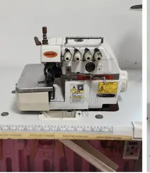 Jack Industrial Overlock Sewing Machine