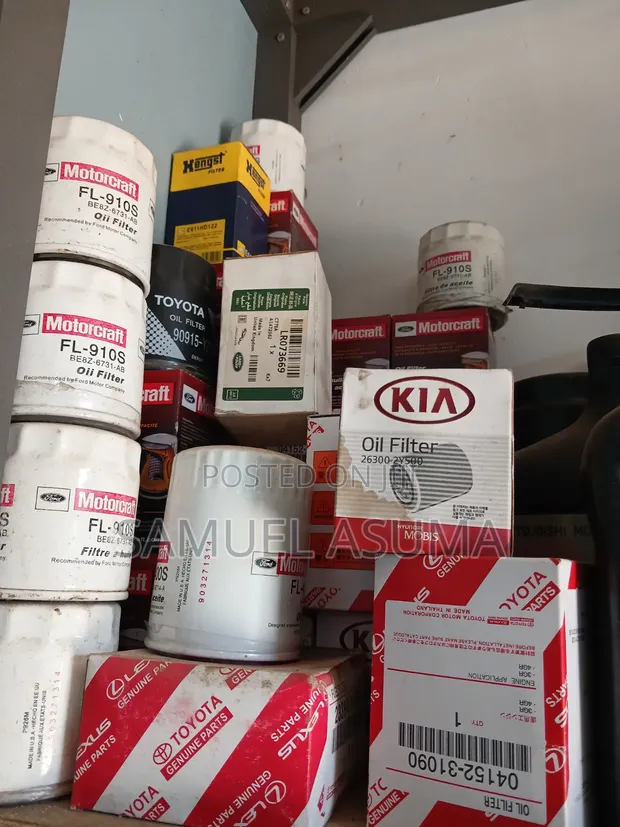 Quality Engine Oil and Air Filters - 1