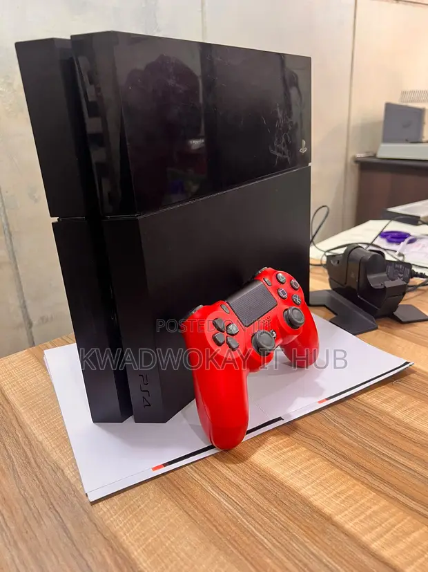 PS4 Standard Console (Jailbroken) - 1