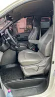 Hyundai Starex 2017 White - 1