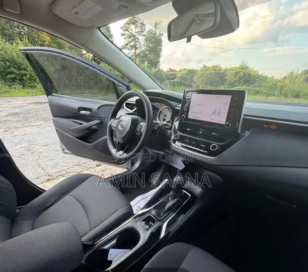 Toyota Corolla LE 2020 Blue - 1