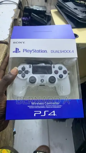 PS4 Controller - Brand New