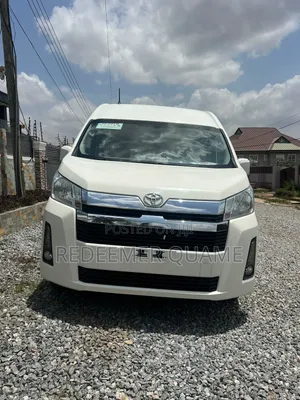 Toyota HiAce 2021 High Roof