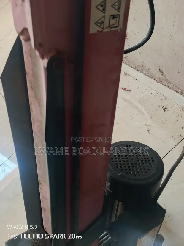 Log Splitter for Sale - 1