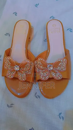 MALKIA Butterfly Rhinestone Mules - Gold Block Heel