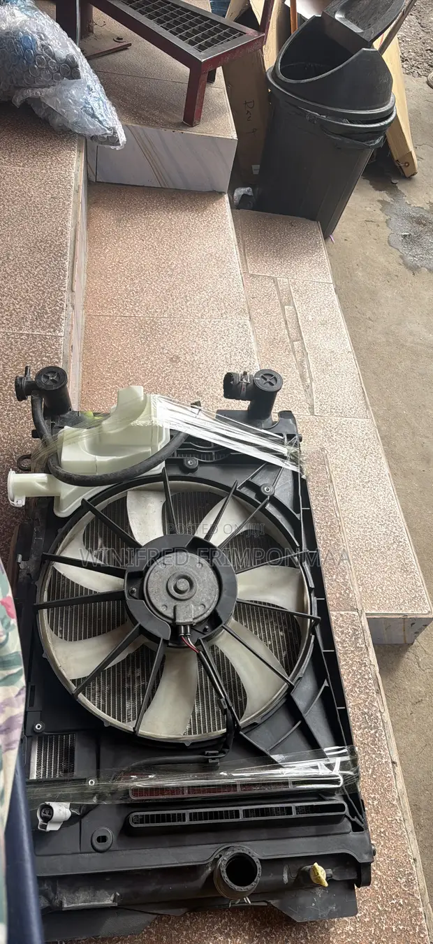 Toyota Corolla Radiator, Fan & Condenser (2014-2018) - 1