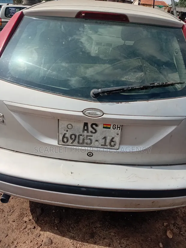 Ford Focus 2007 Gray - 1