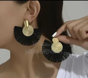 Ladies Fashion Earrings