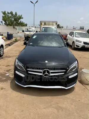 2016 Mercedes-Benz C300 Luxury 4Matic Sedan