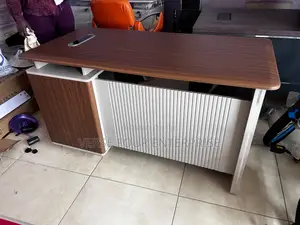 Modern Executive/Reception Desk - Walnut Grain