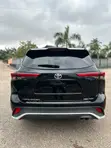 Toyota Highlander L 2022 Black - 4