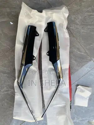 Honda CR-V 2020-2022 Headlight Chrome Pair