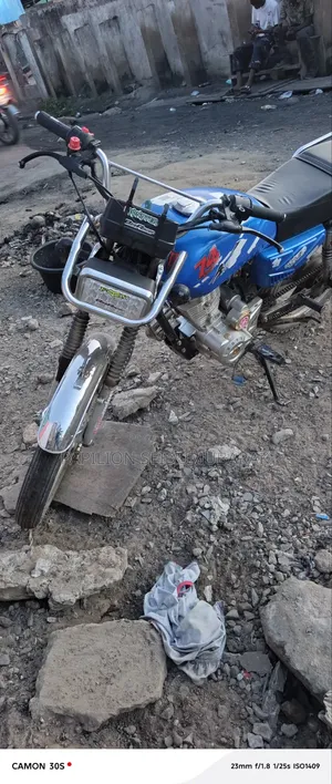Royal RY125 2025 Blue