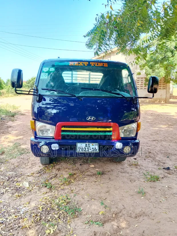 Hyundai Mighty 2 Truck - 1