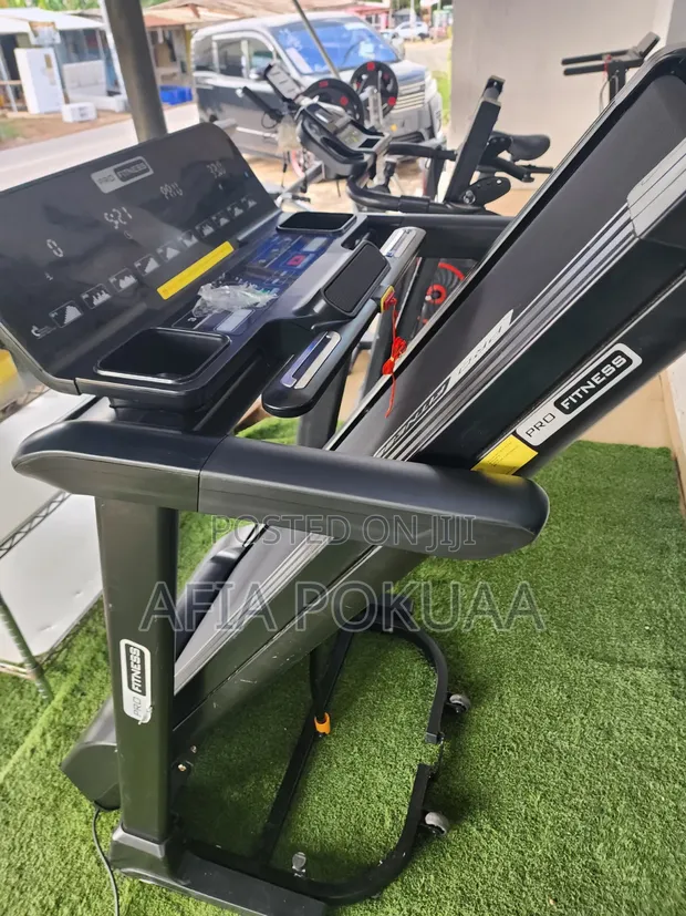 Pro Fitness Treadmill 135kg Max User Weight - 1