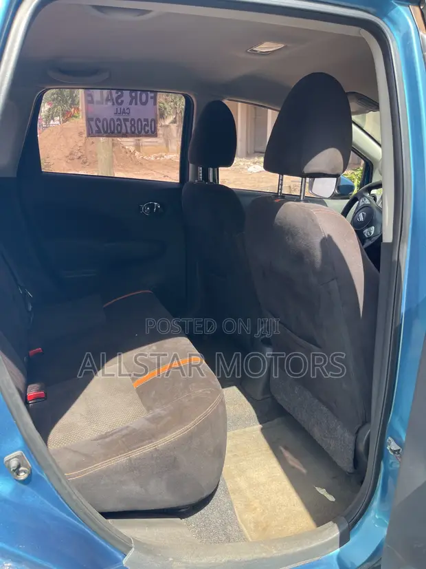 Nissan Versa 1.6 S+ 2016 Blue - 1