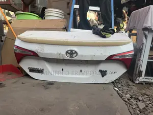 Toyota Corolla 2014-2016 Complete Booth