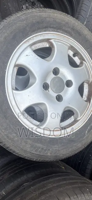 195/60R14 Tires for Toyota (Used)