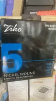 DR 5-String Bass Guitar Strings - 1