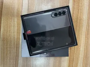 New Samsung Galaxy Z Fold4 256GB Gray