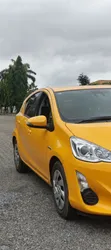 Toyota Aqua 2015 Yellow - 2